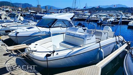 BENETEAU FLYER 7 SPACEDECK