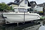 Quicksilver 805