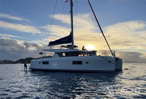 Lagoon 42