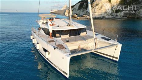 Fountaine Pajot Lucia 40