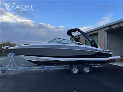 Regal Cuddy 2550