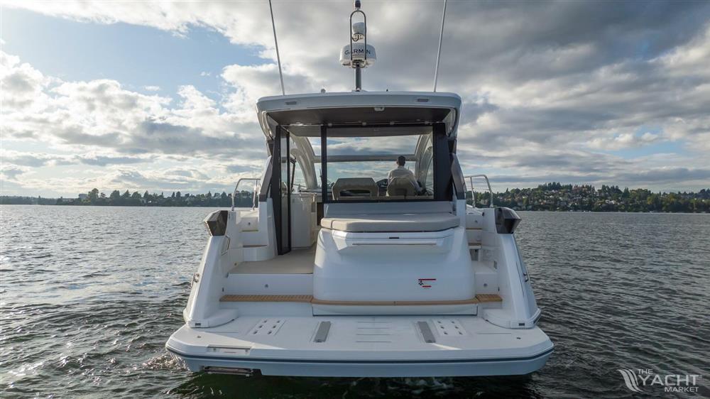 2024 Beneteau