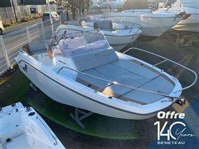 BENETEAU FLYER 6 SUNDECK