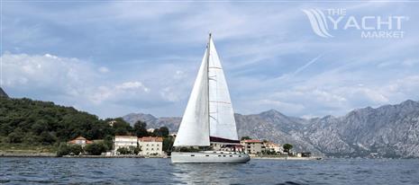 Bavaria 55 Cruiser - Headsail + Mainsail