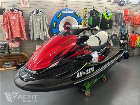 Kawasaki STX 160LX Jetski