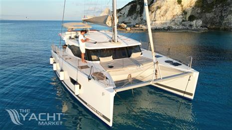 Fountaine Pajot Lucia 40