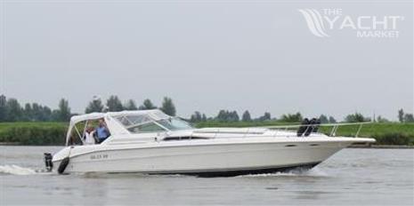 Sea Ray 400 Express Cruiser