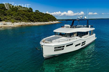 BENETEAU GRAND TRAWLER 62