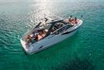 Fairline F//Line 33