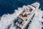 Azimut 66 Flybridge MY 2019 - V Marine | 66F