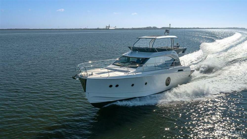 2022 Beneteau