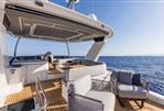 Absolute Navetta 53