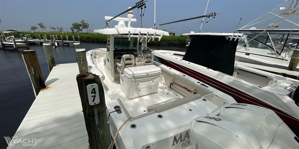 2021 Boston Whaler