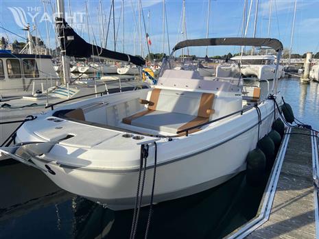 BENETEAU FLYER 9 SPACEDECK