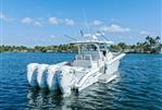 Pursuit S 428 Sport