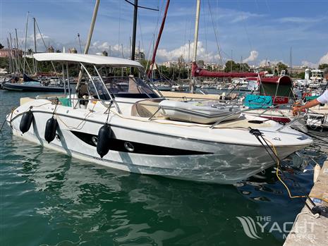 Sessa Marine Key Largo 34