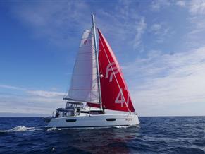 FOUNTAINE PAJOT SAONA 47