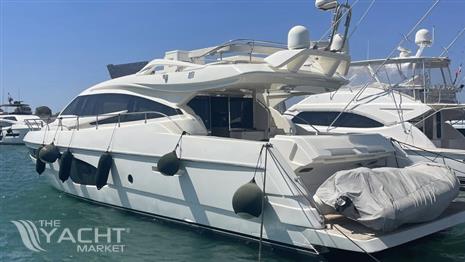 Ferretti 650 Flybridge