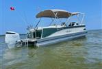 Avalon 25 Catalina Platinum Tritoon
