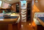 Jeanneau Sun Odyssey 43 Deck Saloon