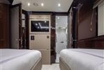 Sunseeker 116 Yacht - 50 - Twin Cabin