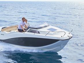 Quicksilver Activ 555 Cabin