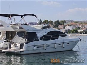 Azimut  42 Fly