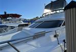 Sea Ray Flybridge 400