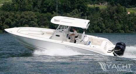 BOSTON WHALER OUTRAGE 320