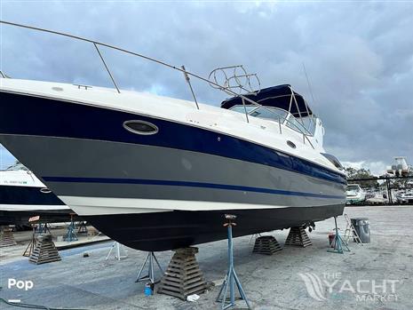 Cruisers Yachts 320 Express - 2004 Cruisers Yachts 320 Express - Photo #1