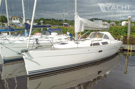 Hanse 400