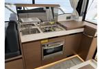 Jeanneau NC 37 - Jeanneau NC 37 twin diesel cruiser - galley with stove, oven and sink