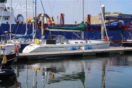 BENETEAU FIRST 45 F 5