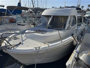 Beneteau antares