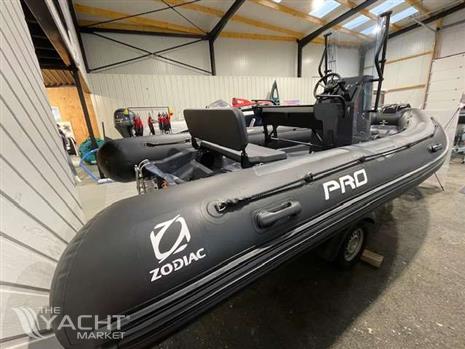 ZODIAC PRO 550