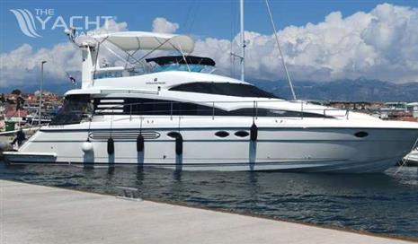 FAIRLINE SQUADRON 52