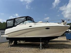 Rinker 250 Fiesta Vee