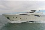 Ferretti Yachts 94