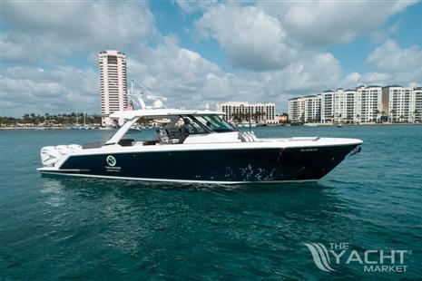 Tiara Yachts