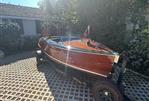 Chris-Craft - Starboard Bow