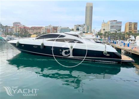 SUNSEEKER PREDATOR 72