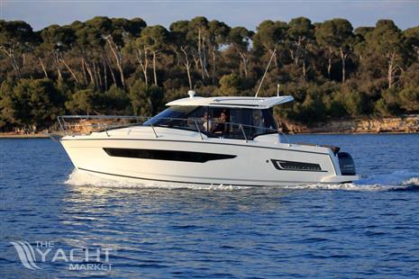 JEANNEAU MERRY FISHER 895