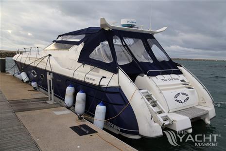 Sunseeker Camargue 55 - Image courtesy of JD Yachts