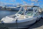 Robalo R247 DC