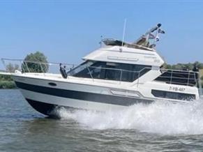 Carver 28 Flybridge