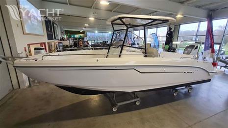 BENETEAU FLYER 8 SPACEDECK