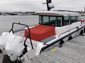 Axopar Boats 37 XC Cross Cabin