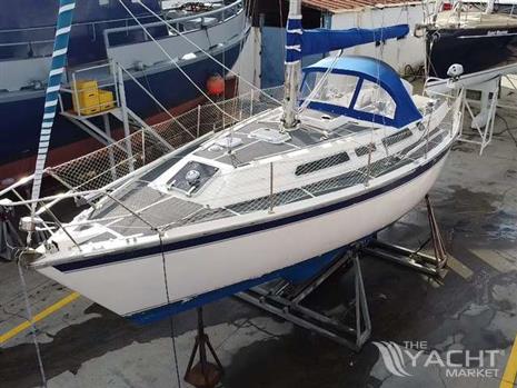 WESTERLY MARINE WESTERLY 35 FALCON