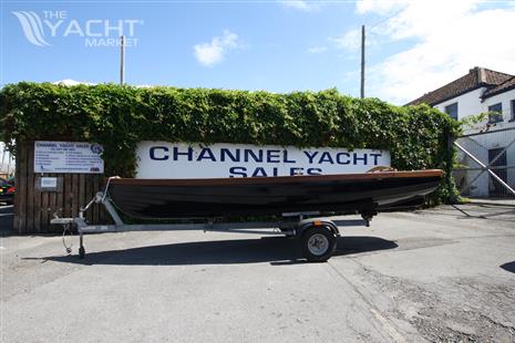 Salterns Skiff