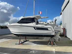 JEANNEAU MERRY FISHER 695